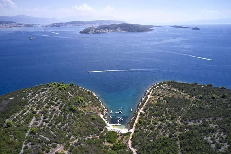 From Split: Blue Lagoon & Underwater Museum (Lunch & drinks) - The Sum Up