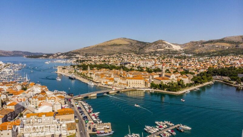 from-split-boat-tour-to-blue-lagoon-shipwreck-trogir