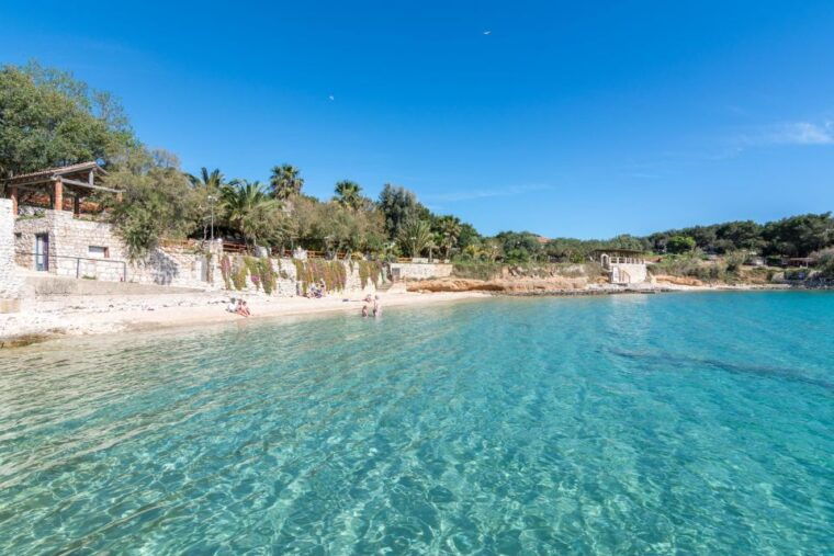 from-split-croatia-blue-cave-hvar-5-islands-tour