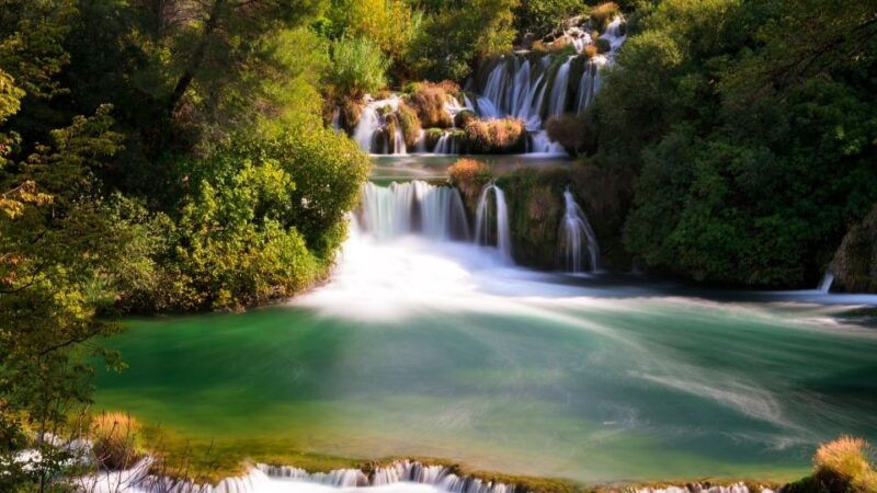 from-split-krka-national-park-klis-fortress-day-trip