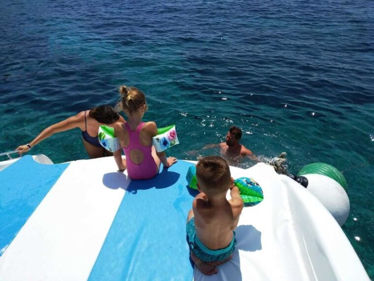from-split-luxury-cabin-boat-tour-to-the-blue-cave-and-hvar
