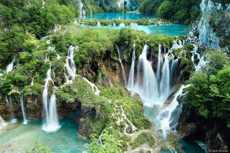 from-split-or-trogir-plitvice-lakes-guided-full-day-tour