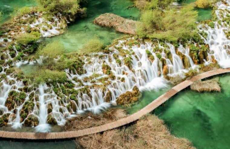from-split-or-trogir-plitvice-lakes-guided-full-day-tour