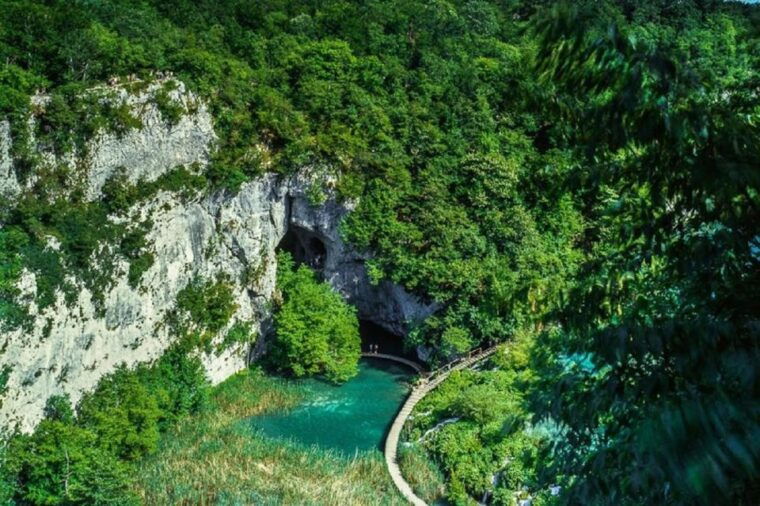 from-split-or-trogir-plitvice-lakes-trip-with-entry-ticket