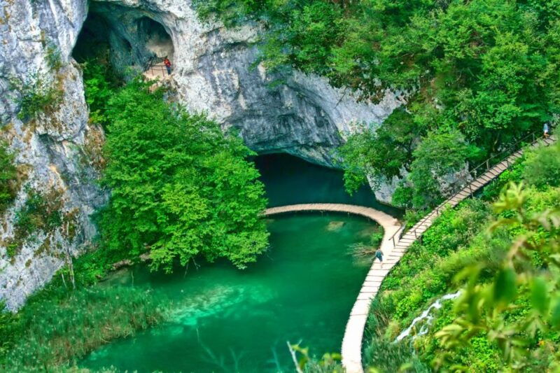 from-split-plitvice-lakes-guided-tour-with-entry-tickets