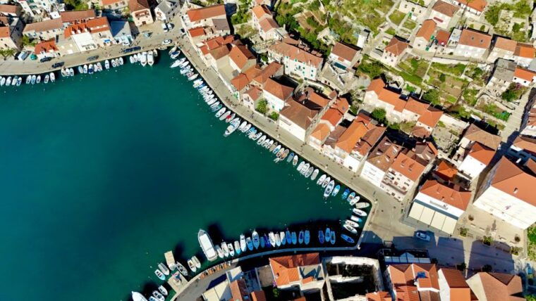 from-split-private-hvar-and-pakleni-island-cruise-and-tour