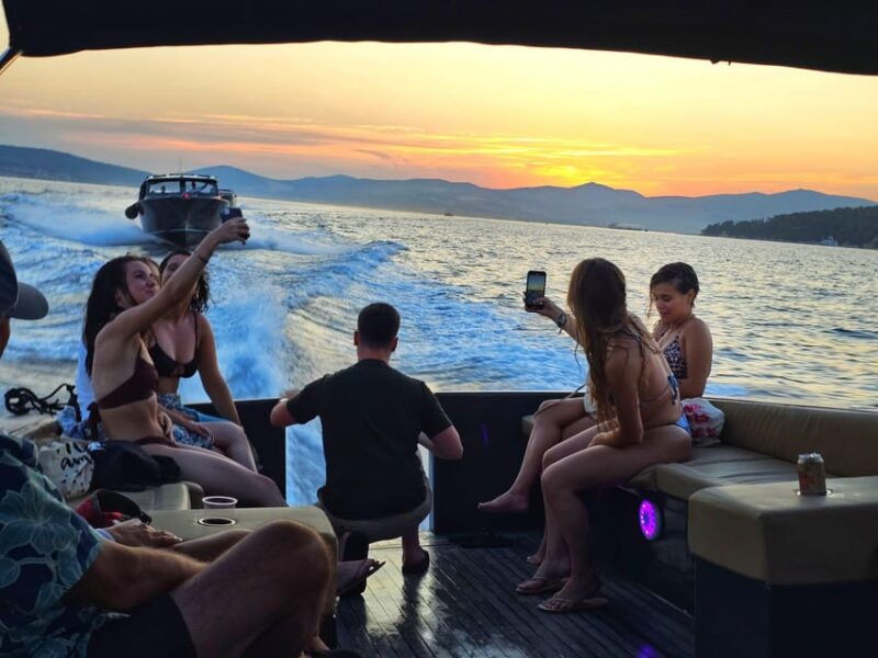 from-split-private-sunset-powerboat-cruise-with-drinks