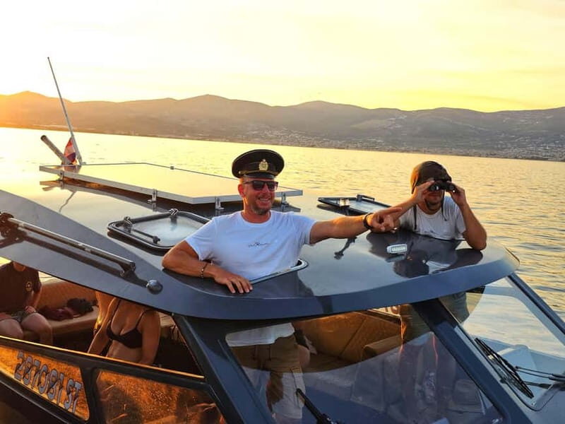 From Split: Sunset Powerboat Cruise with Unlimited Drinks - In The Sum Up