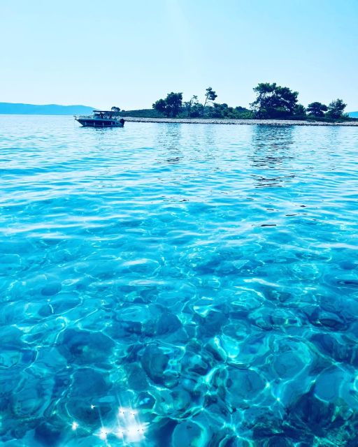 from-split-trogir-blue-lagoon-2-islands-half-day-private