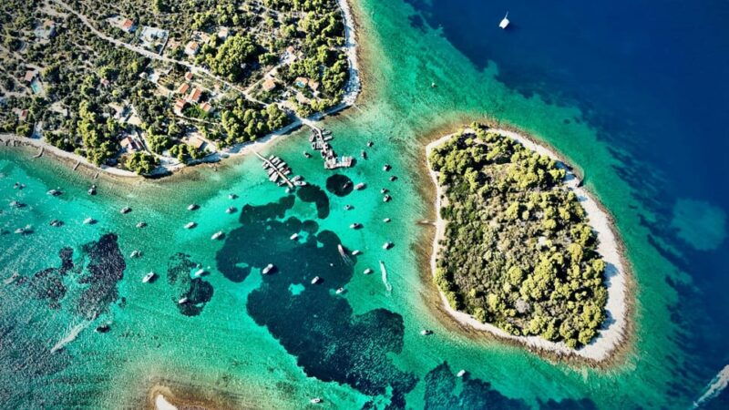 from-split-trogir-blue-lagoon-half-day-small-group-cruise