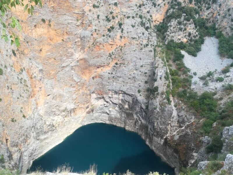 from-split-wine-tasting-in-dalmatian-inland-imotski