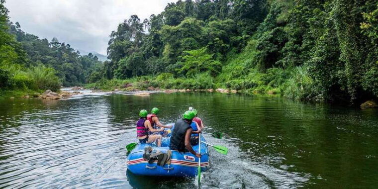 from-sri-lanka-white-water-rafting-kitulgala