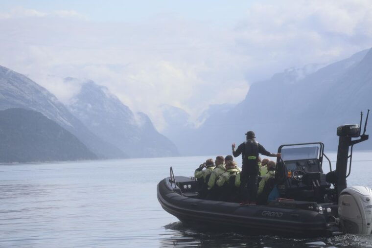 from-stavanger-rib-tour-to-lysefjord