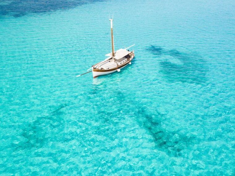 from-stintino-asinara-vintage-sailing-boat-tour-with-lunch