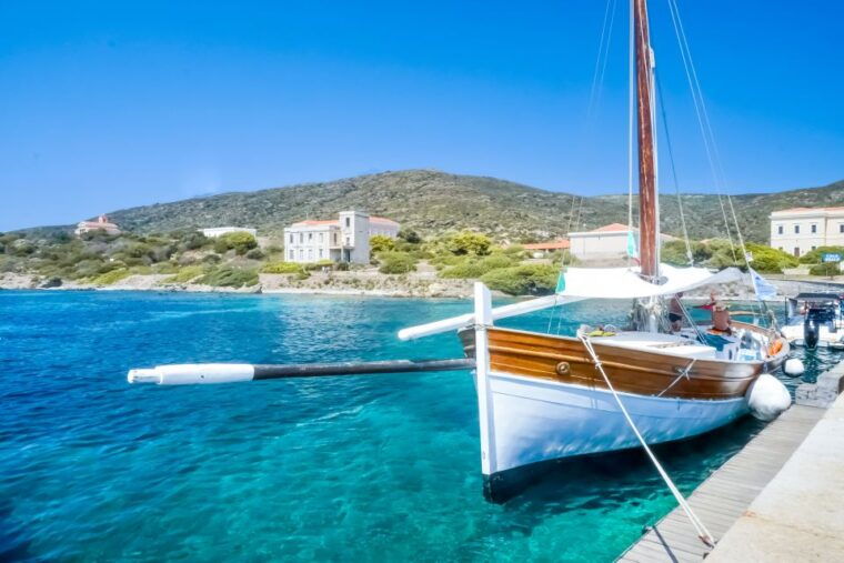 from-stintino-asinara-vintage-sailing-boat-tour-with-lunch