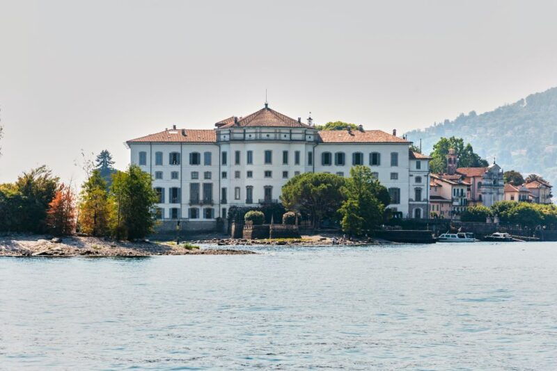 from-stresa-2-borromean-islands-hop-on-hop-off-boat-tour