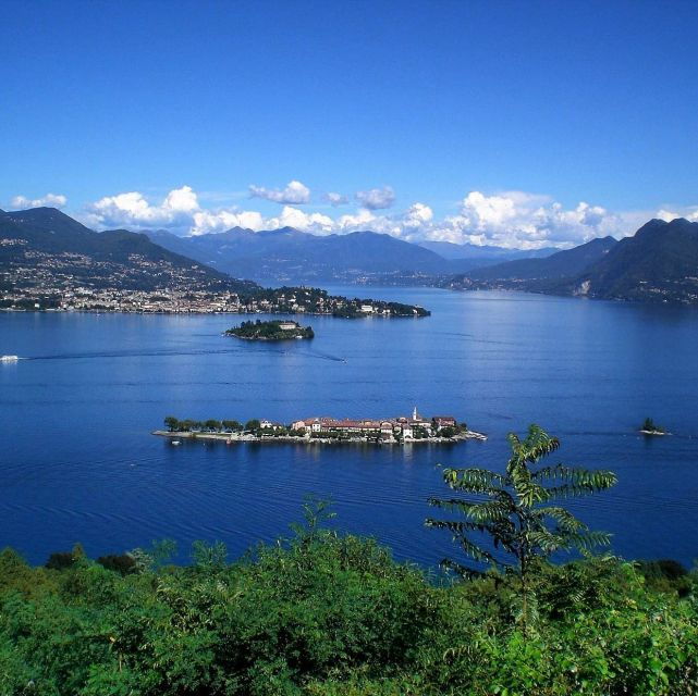 from-stresa-isola-pescatori-hop-on-hop-off-boat-tour