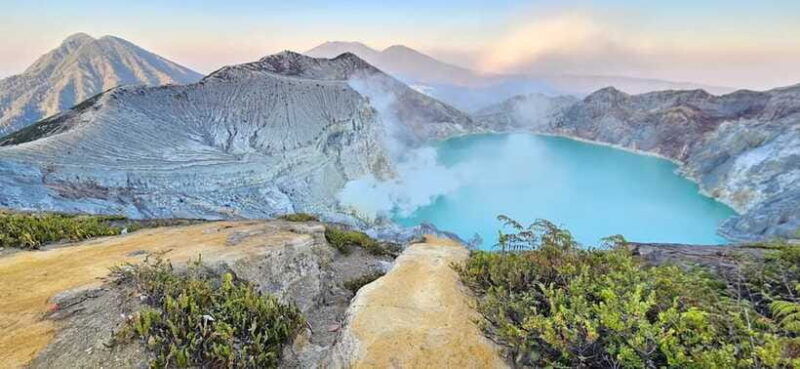 from-surabaya-bromo-and-ijen-tour-2-days-1-night