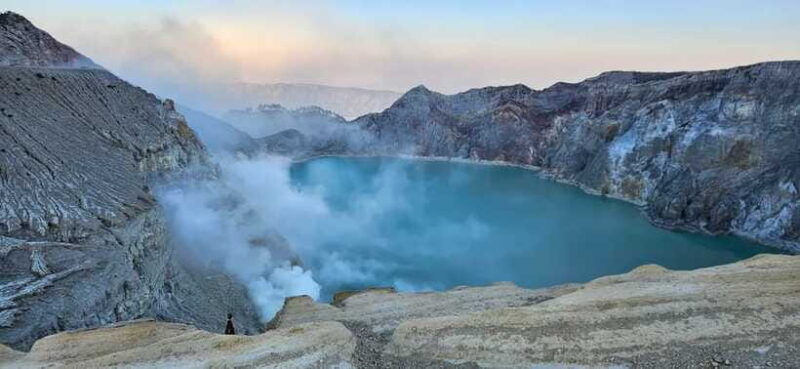 from-surabaya-bromo-and-ijen-tour-2-days-1-night