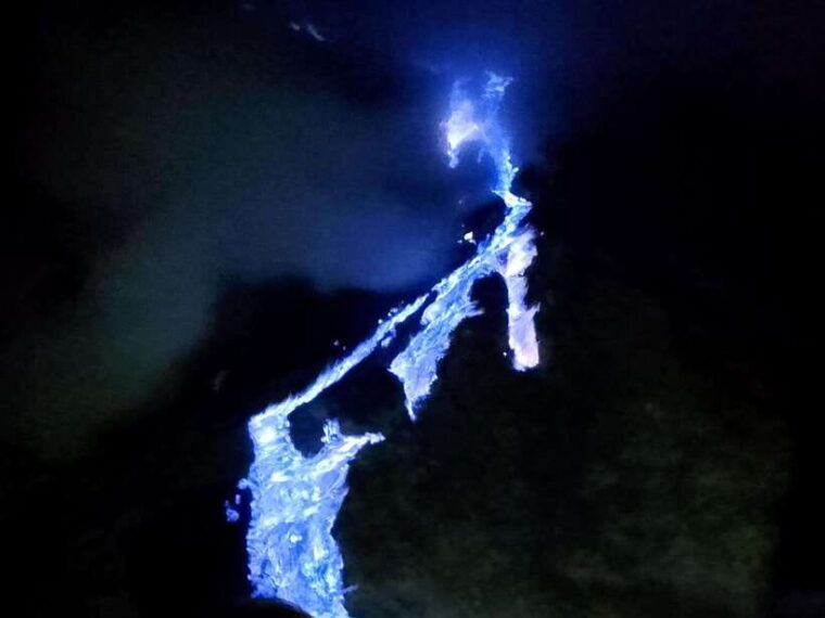 from-surabaya-bromo-ijen-tour-in-2-days-private-tour