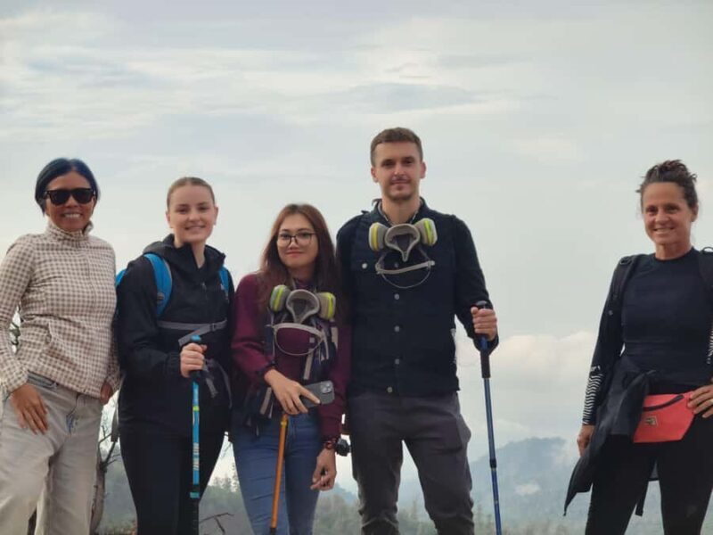 From Surabaya/Malang/Bali: Kawah Ijen Blue Fire Guided Tour - An In-Depth Look at the Kawah Ijen Tour Experience