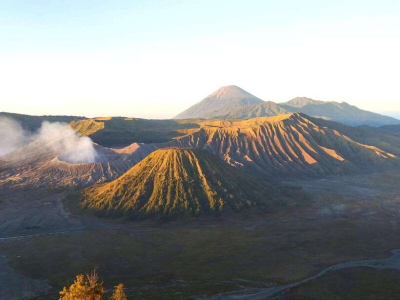 from-surabaya-malang-bromo-tumpaksewu-waterfall-in-2-days