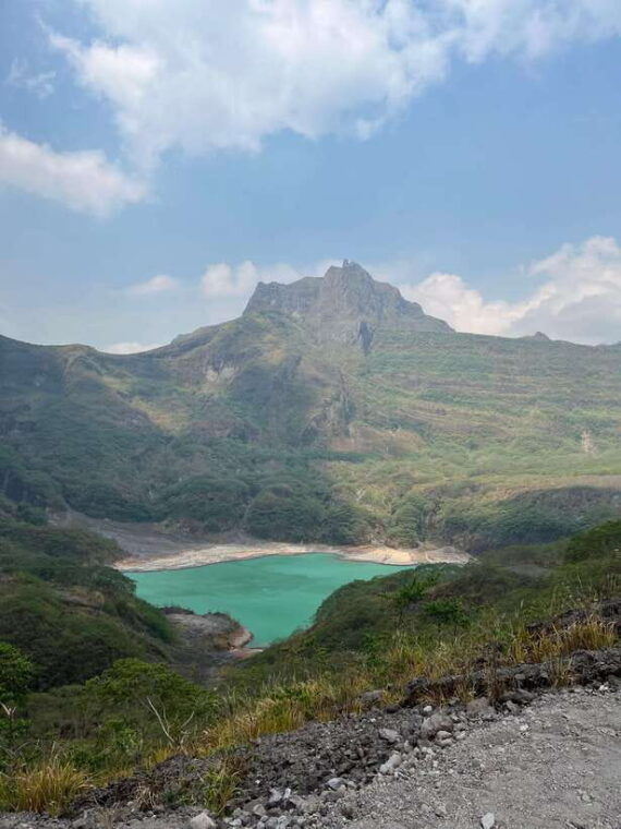 from-surabaya-mount-kelud-volcano-day-trip-with-lunch
