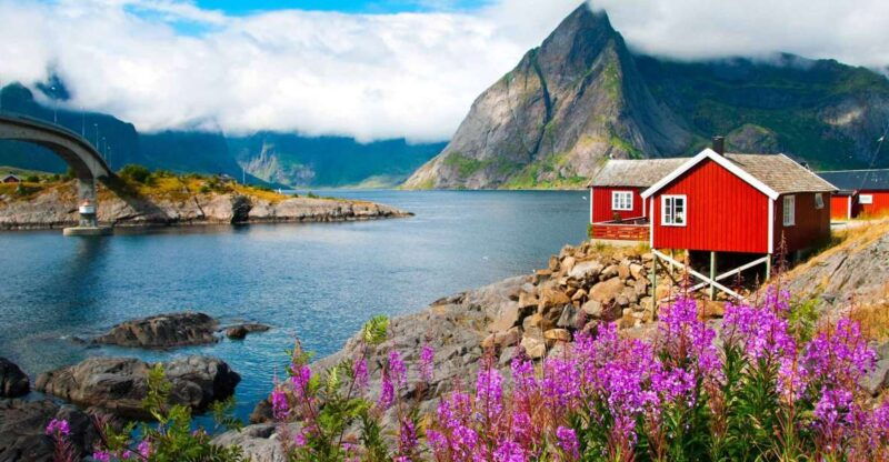 from-svolvaer-2-day-lofoten-highlights-photo-tour