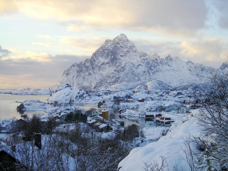 from-svolvaer-2-day-lofoten-highlights-photography-tour