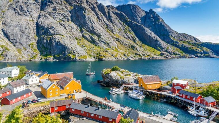 from-svolvaer-reine-a-lofoten-west-island-full-day-tour
