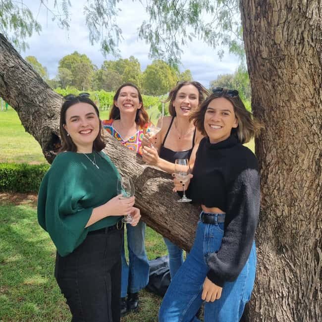 From Sydney: Hunter Valley Wine, Gin & Food Tastings Tour - Discover the Hunter Valley on a Wine, Gin & Food Tasting Tour from Sydney