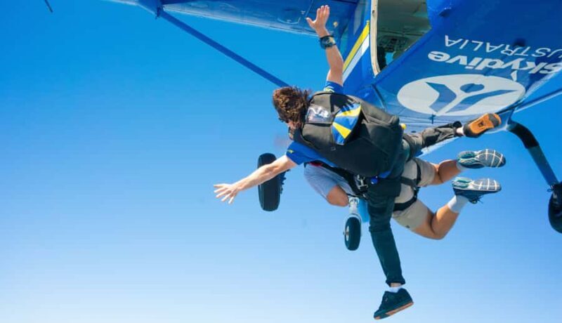 From Sydney: Tandem Skydive Experience over Newcastle Beach - Location & Accessibility