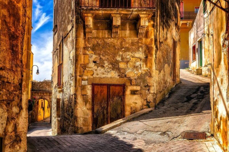 from-syracuse-car-minivan-tour-to-noto-ragusa-and-modica