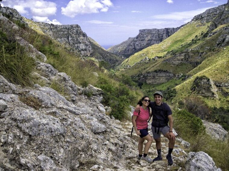 from-syracuse-cavagrande-natural-reserve-guided-trek