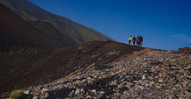 from-syracuse-mount-etna-guided-morning-hike-food-tasting