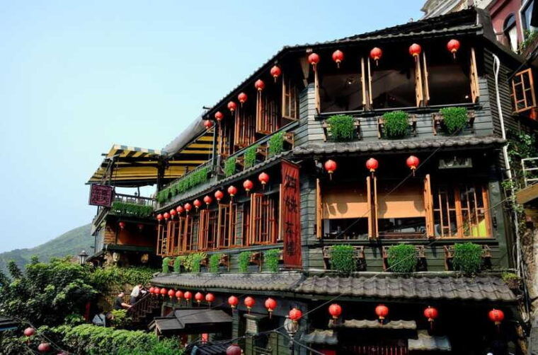 from-taipei-full-day-trip-to-jiufen-yehliu-shifen-more