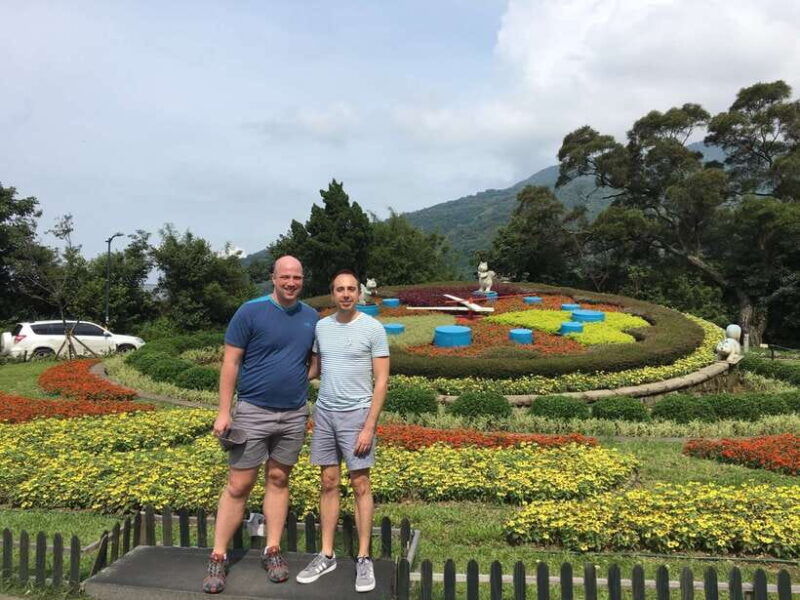 from-taipei-private-yangmingshan-volcano-and-nature-tour