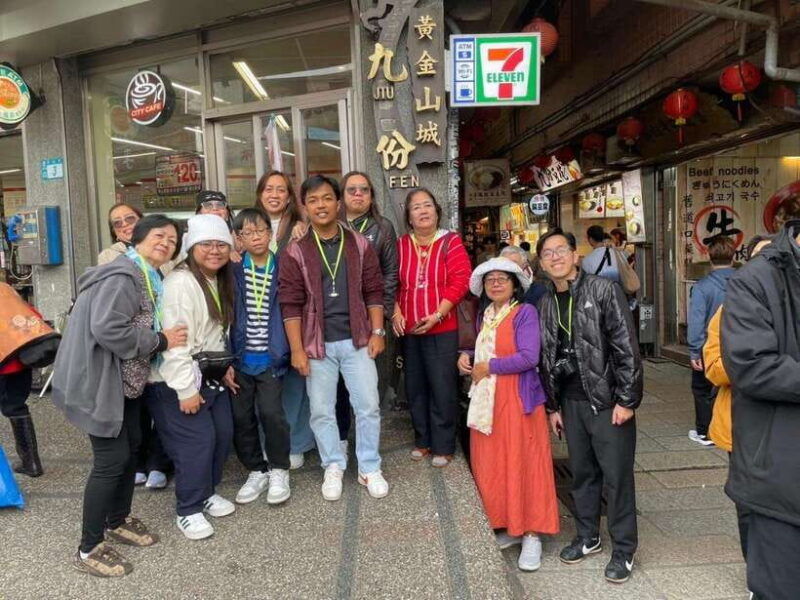 from-taipei-shifen-jiufen-and-yehliu-geopark-day-tour
