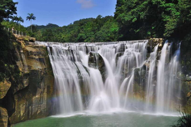 from-taipei-yehliu-jiufen-and-pingxi-day-tour