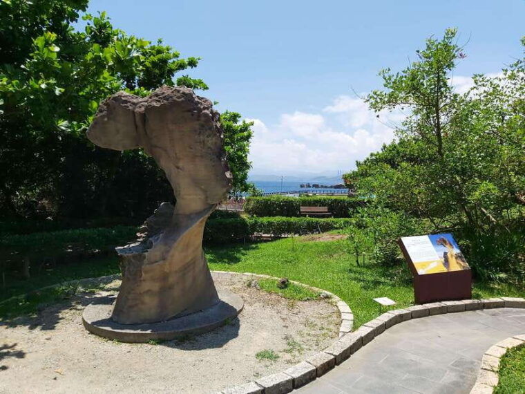from-taipei-yehliu-jiufen-and-pingxi-day-tour