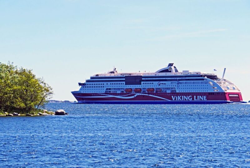 From Tallinn: 1 Day VIP Trip to Helsinki by Ferry & VIP Car - Comfortable Transfers and Smooth Logistics  