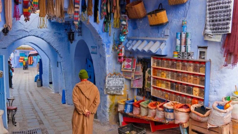 From Tangier: A private Day Trip to Chefchaouen - Visiting the Kasbah and Main Square