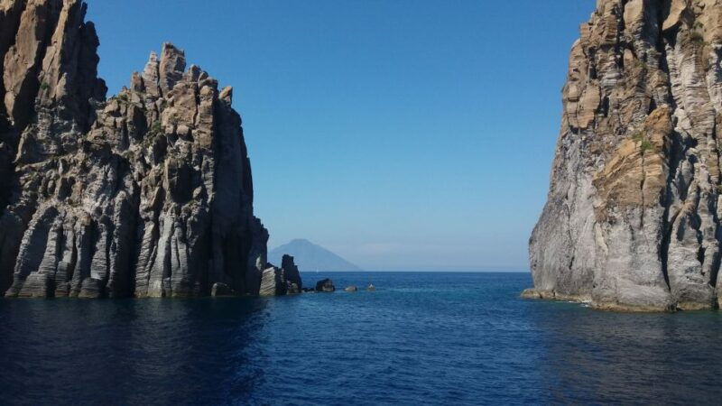 from-taormina-chic-panarea-and-stromboli-day-tour