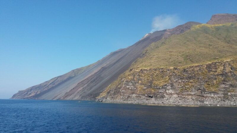 from-taormina-chic-panarea-and-stromboli-day-tour