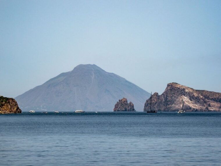 from-taormina-chic-panarea-and-stromboli-day-tour