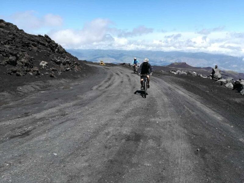 from-taormina-cycling-tour-to-the-top-of-mount-etna