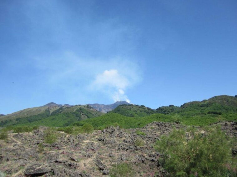 from-taormina-mount-etna-tour-to-1900-mt