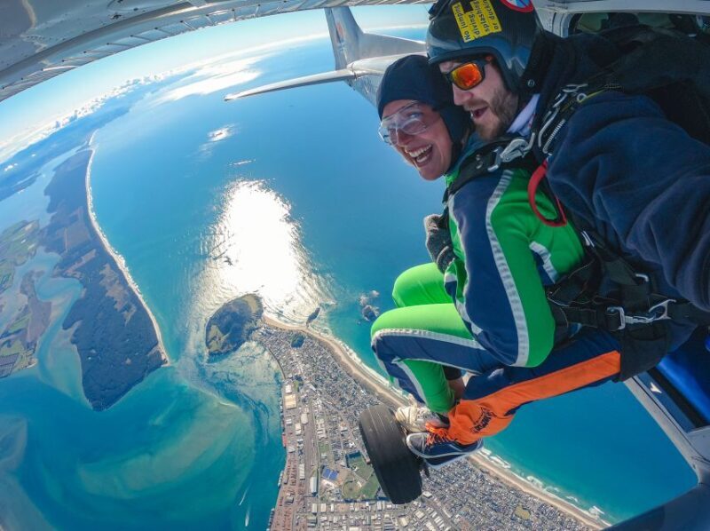 From Tauranga: Skydive over Mount Maunganui - Who Should Consider This Tour?