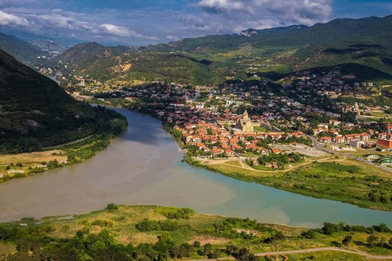From Tbilisi: Mtskheta, Jvari, Gori & Uplistsikhe Day Trip - Uplistsikhe: The Ancient Cave City
