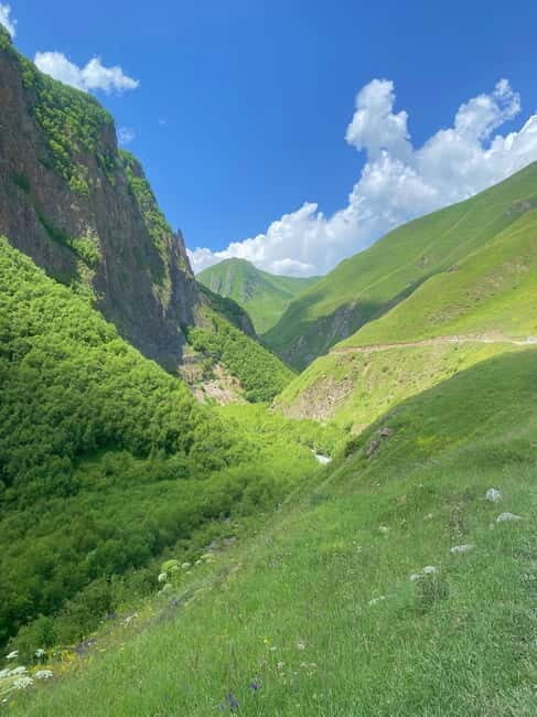 From Tbilisi: Picturesque Truso Valley & New Gudauri - Who Is This Tour Perfect For?
